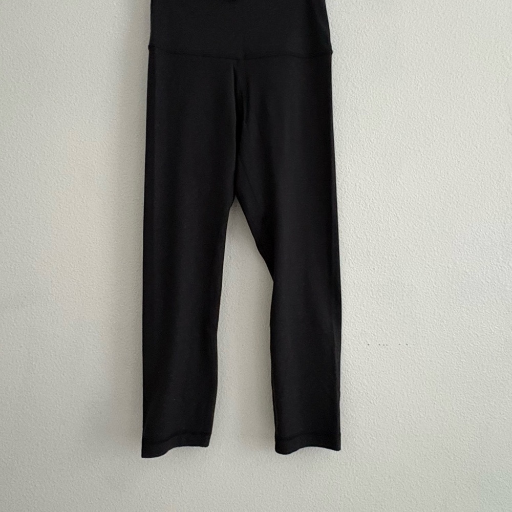 Lululemon Black Leggings Women’s XS excellent condition